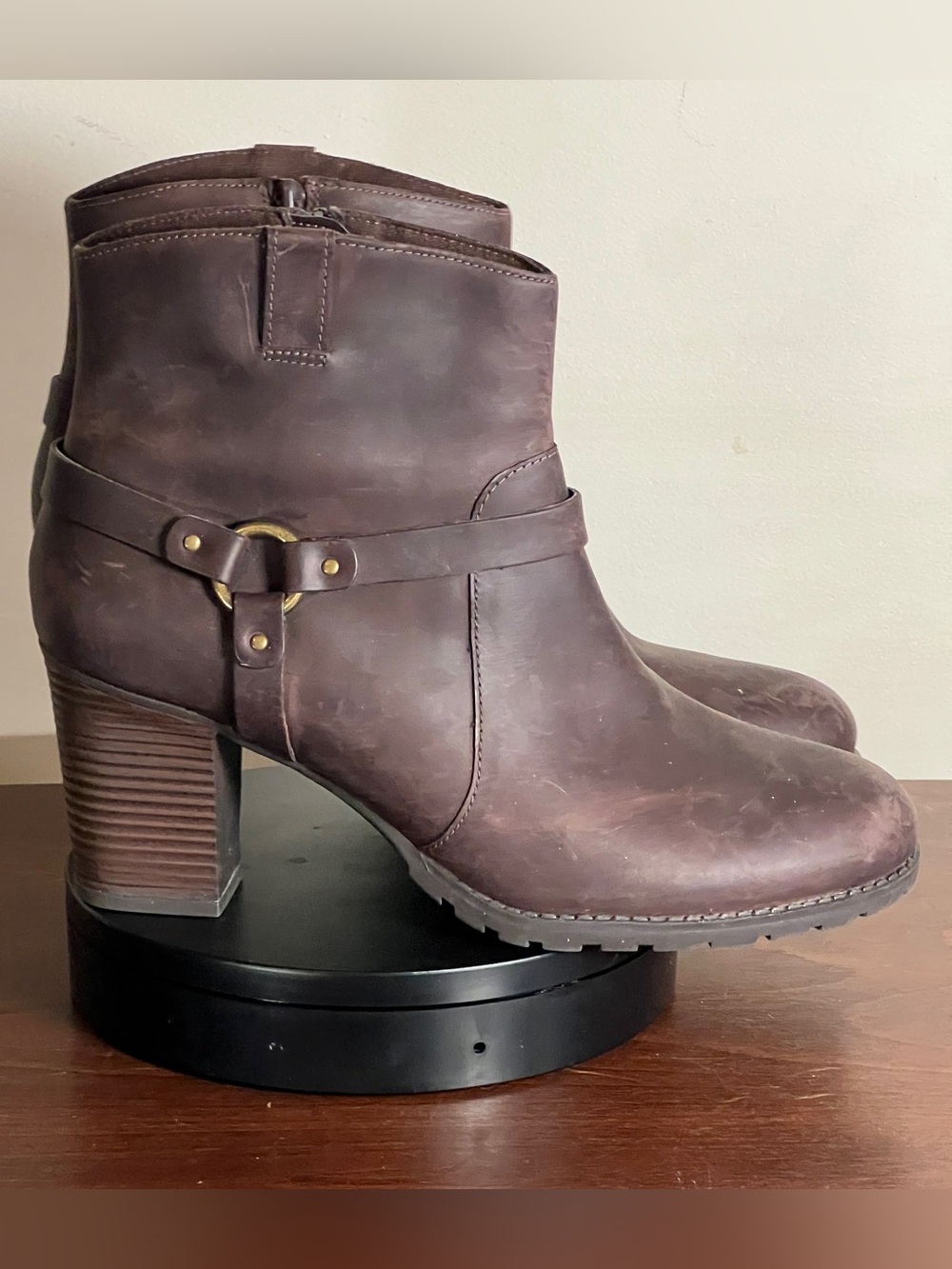 Clarks Verona Rock Heeled Harness Leather Ankle Boot - US 12